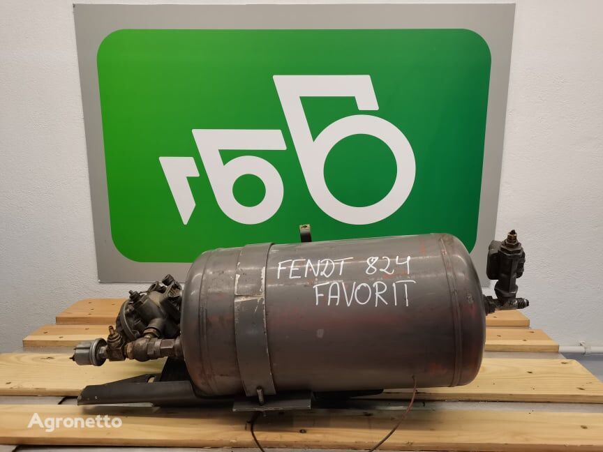 {Zbiornik powietrza wraz z zaworem }Fendt Favorit Druckluftkompressor für Radtraktor